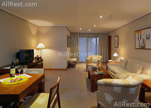Tryp Alameda Aeropuerto 6